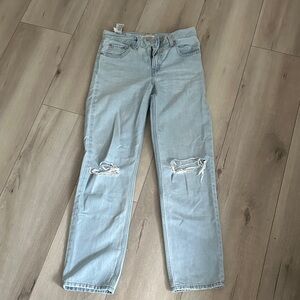 Light blue ripped straight jeans